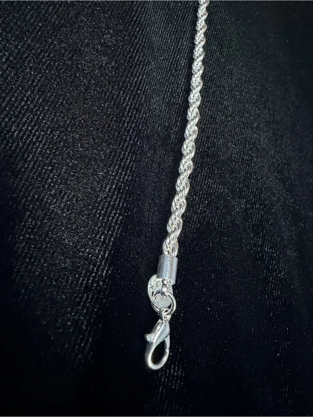 925 Stamped Sterling Silver Twisted Rope Bracelet  Lobster Clasp 8in 4MM. 8.3g